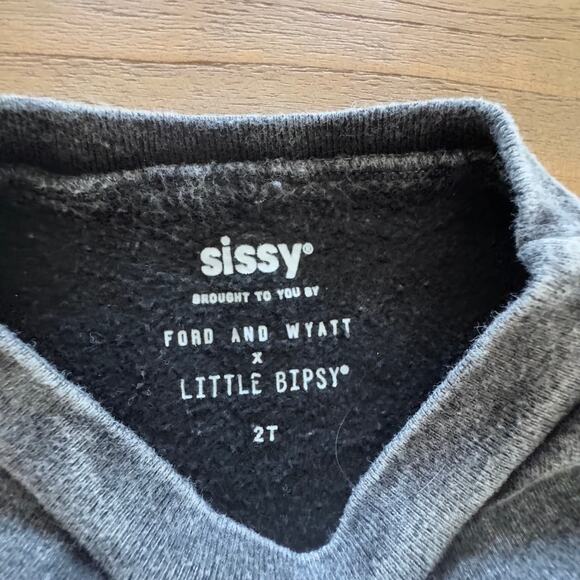 Ford & Wyatt Sissy Sweatshirt - Size 2T - Picture 2 of 3